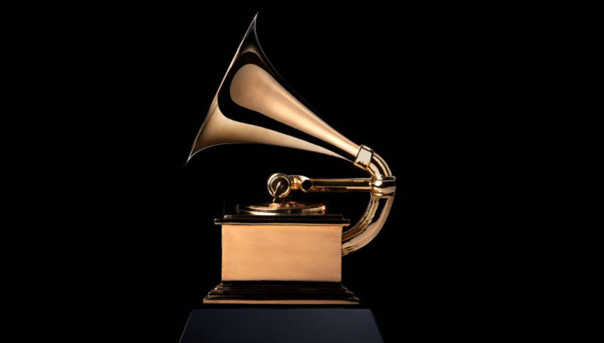 Грэмми награждение в школе. С кучей наградой Grammy. Premier Ceremony Grammy 2023. Грэмми 2023 Дата и время.